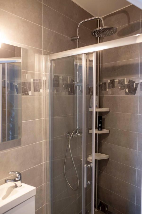 Loc Trotteur Le Graphite T2 Grand Confort Terrasse Lourdes Eksteriør billede